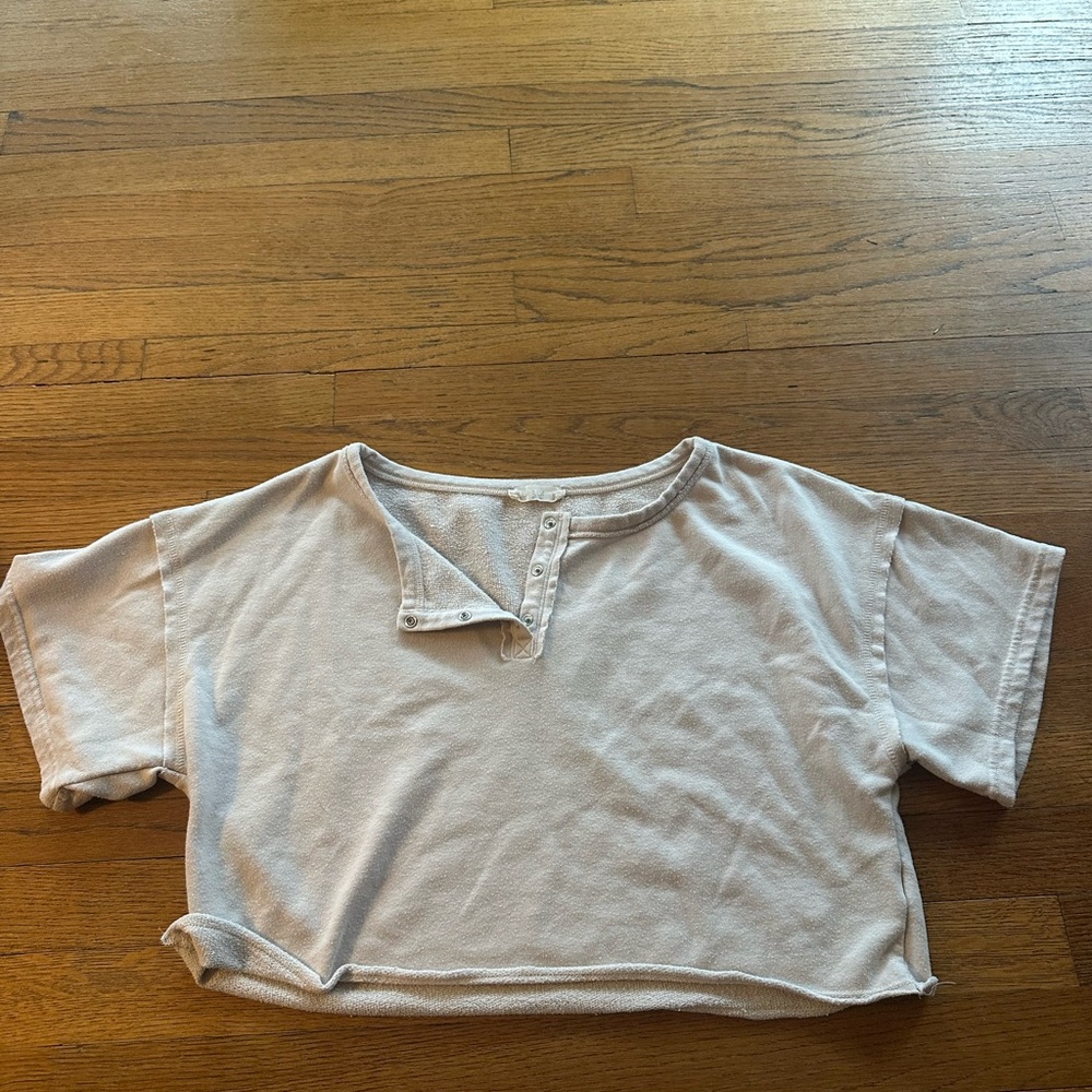 ILLA ILLA Cream Buttoned Knit Top